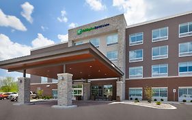Holiday Inn Express & Suites - Grand Rapids Airport - South By Ihg